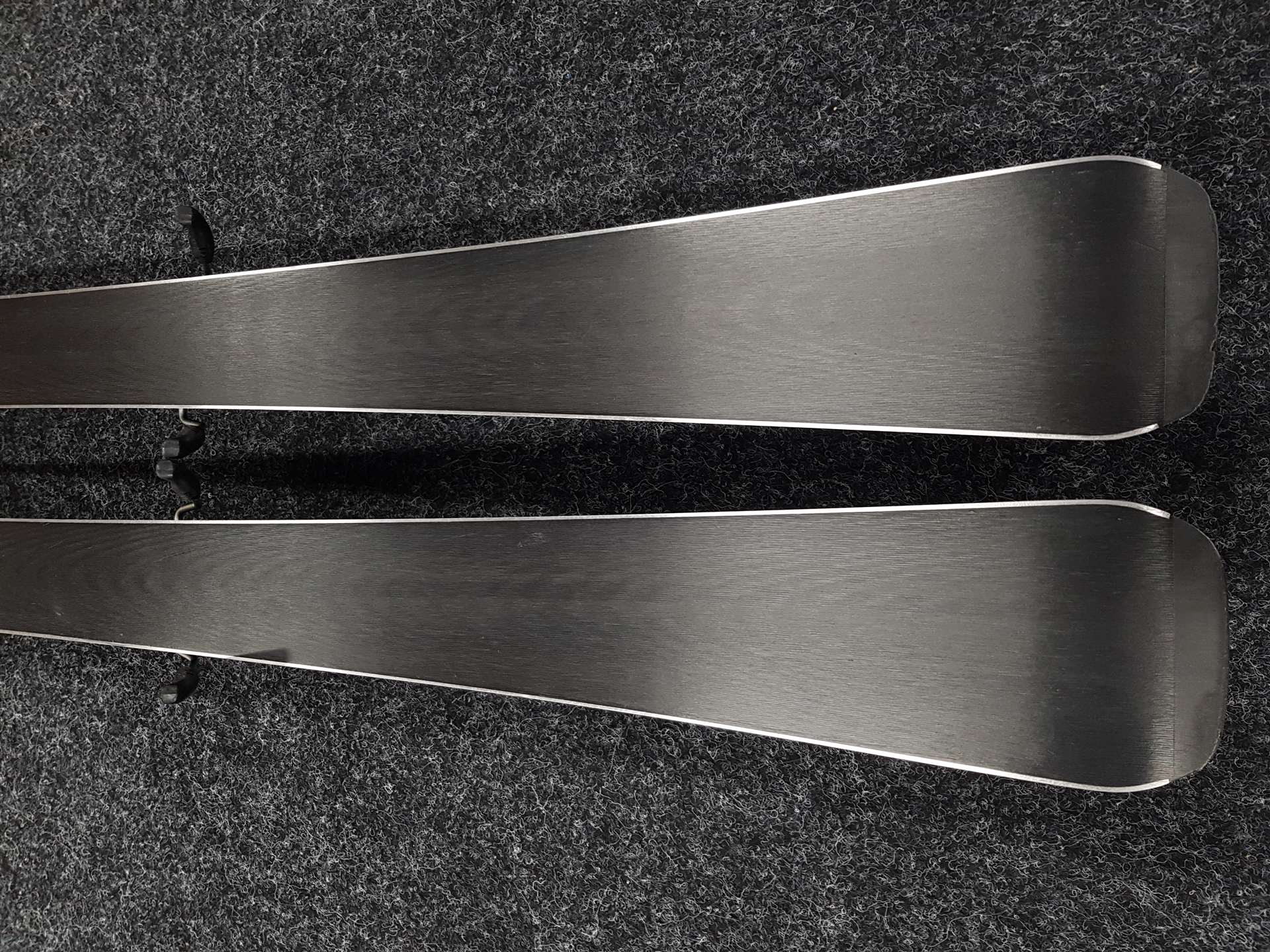 Použité lyže HEAD LYT Tech V4 + viazanie Tyrolia PR 10