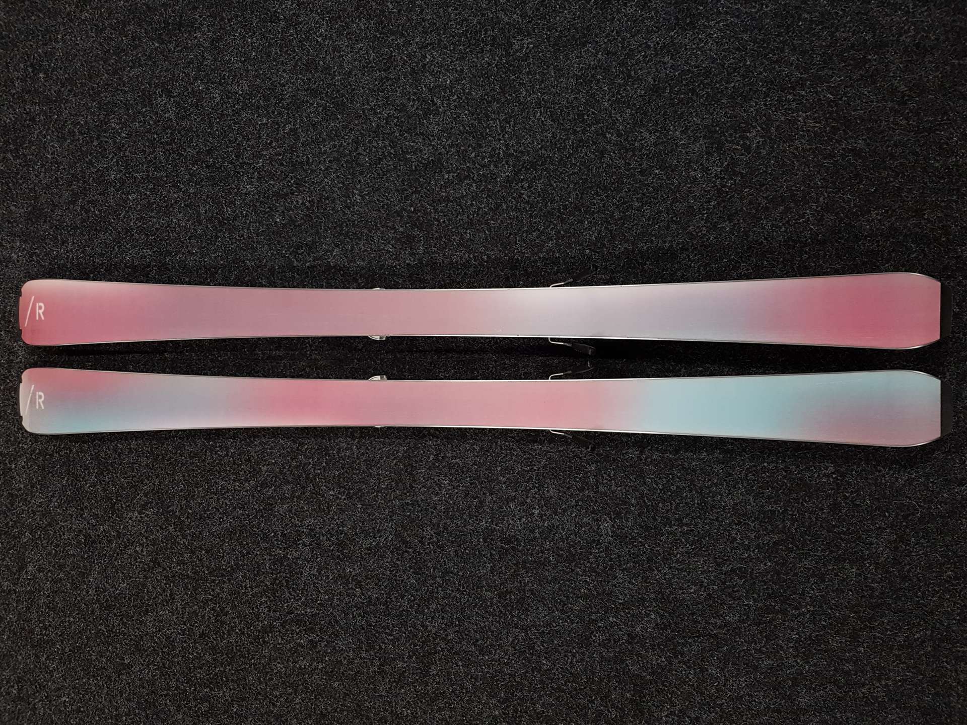 Použité lyže SPORTEN Iridium 3 + viazanie Tyrolia PR 11
