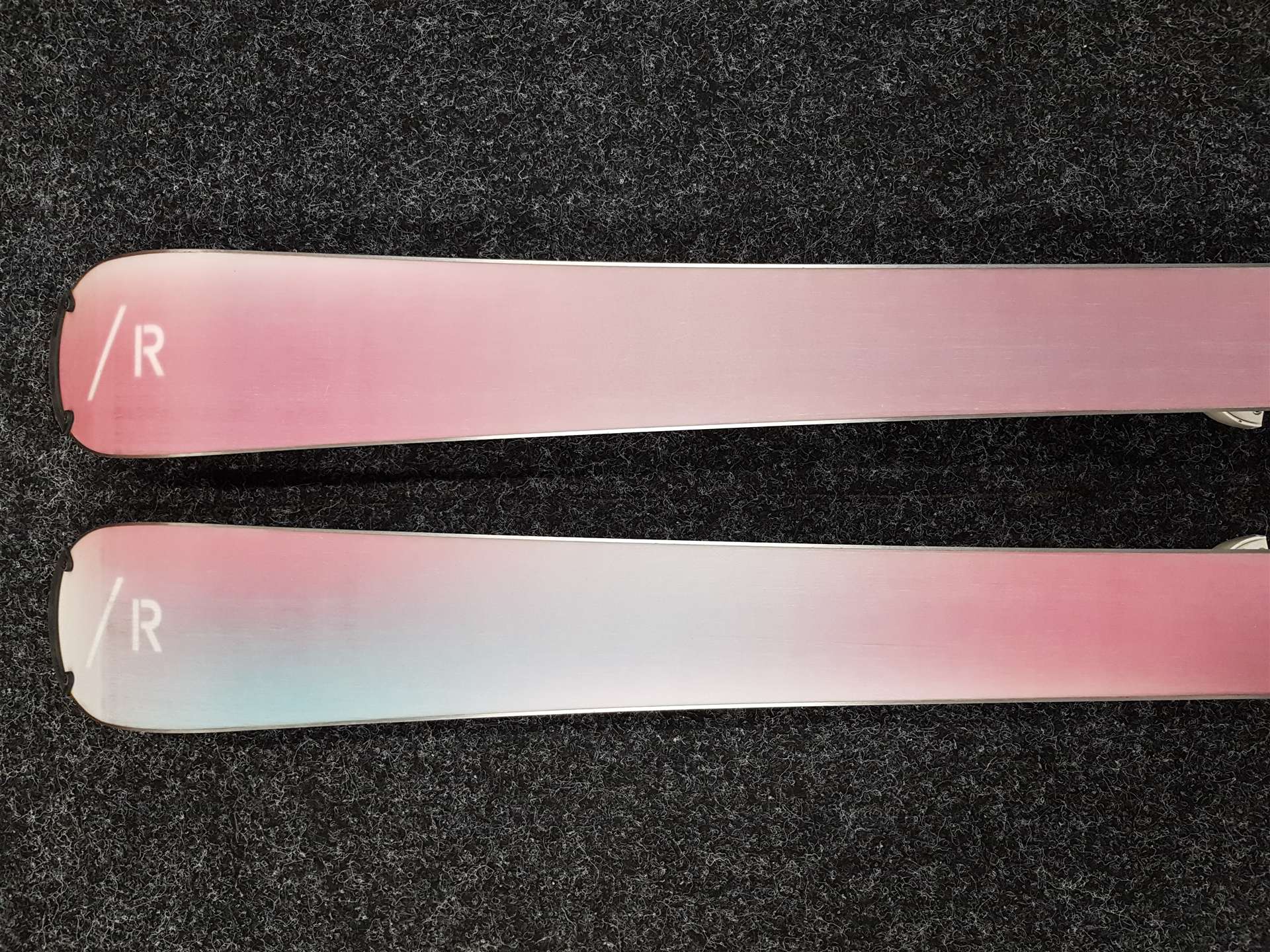 Použité lyže SPORTEN Iridium 3 + viazanie Tyrolia PR 11