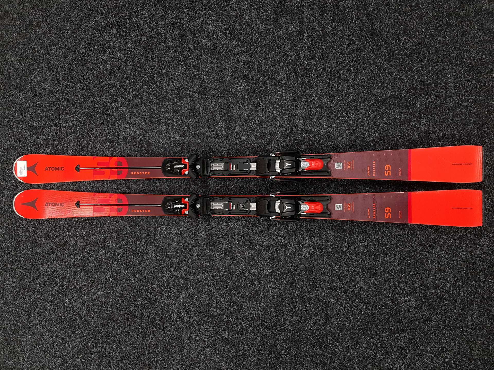Použité lyže ATOMIC Redster S9 + viazanie Atomic X12 GW