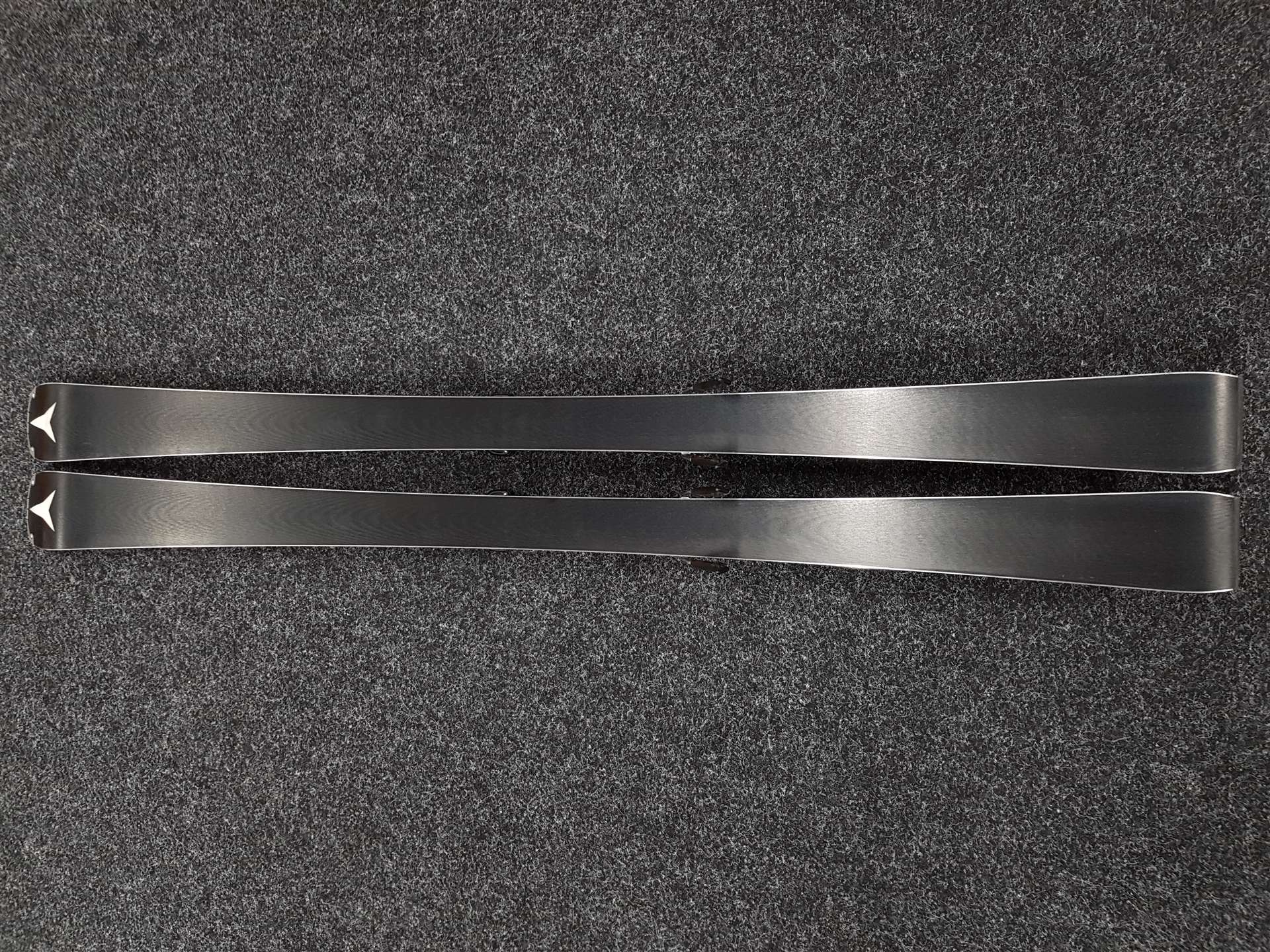 Použité lyže ATOMIC Redster S9 + viazanie Atomic X12 GW