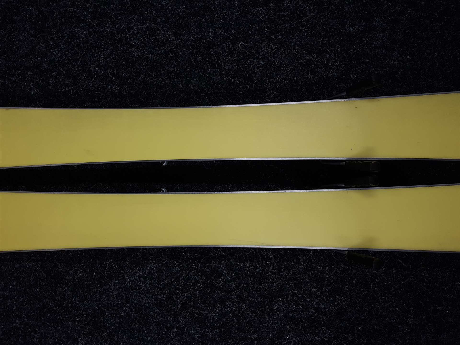 Použité detské lyže SPORTEN XOXO + viazanie Tyrolia SLR 4,5