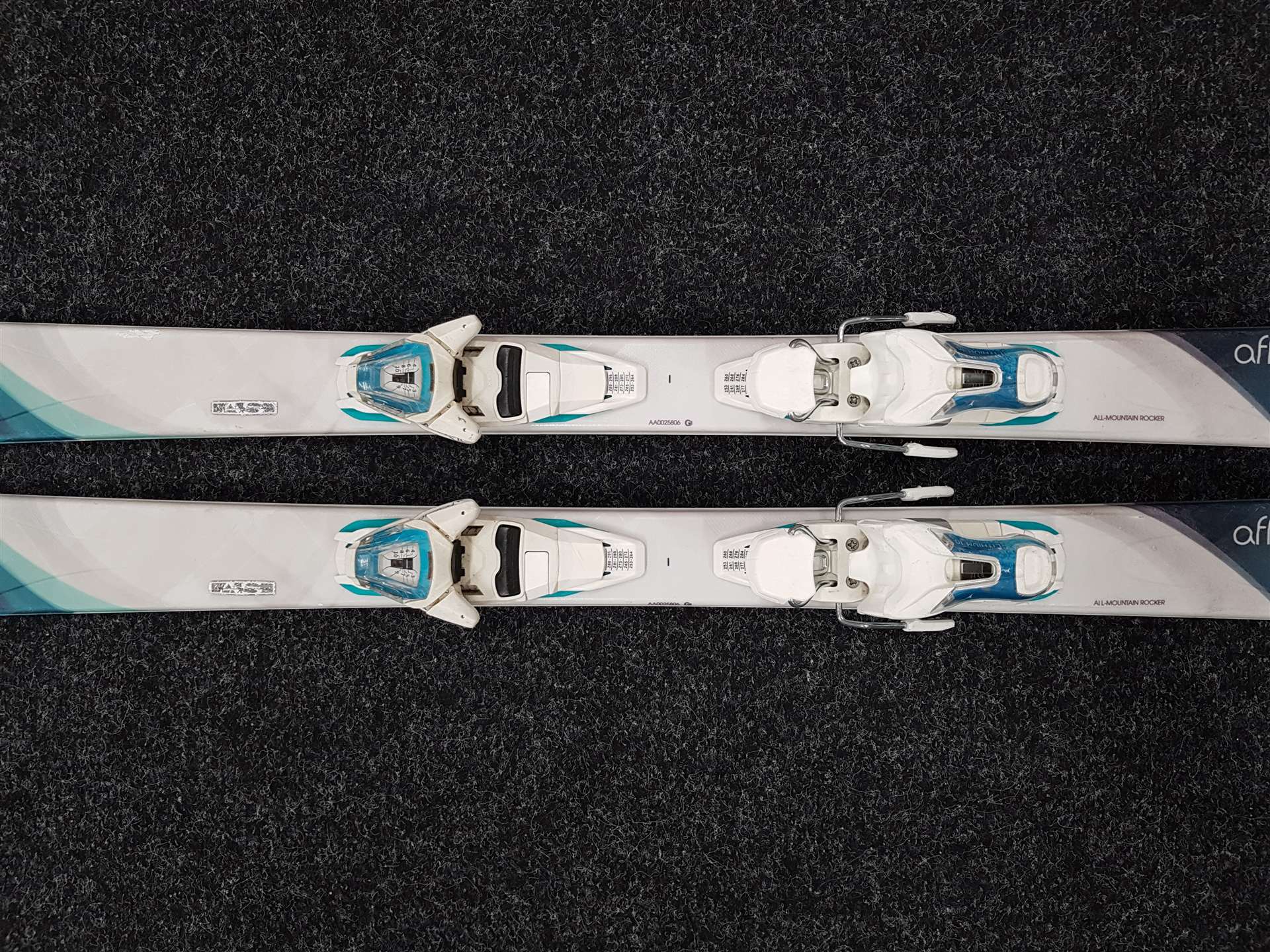 Použité lyže ATOMIC Affinity Air + viazanie Atomic 10