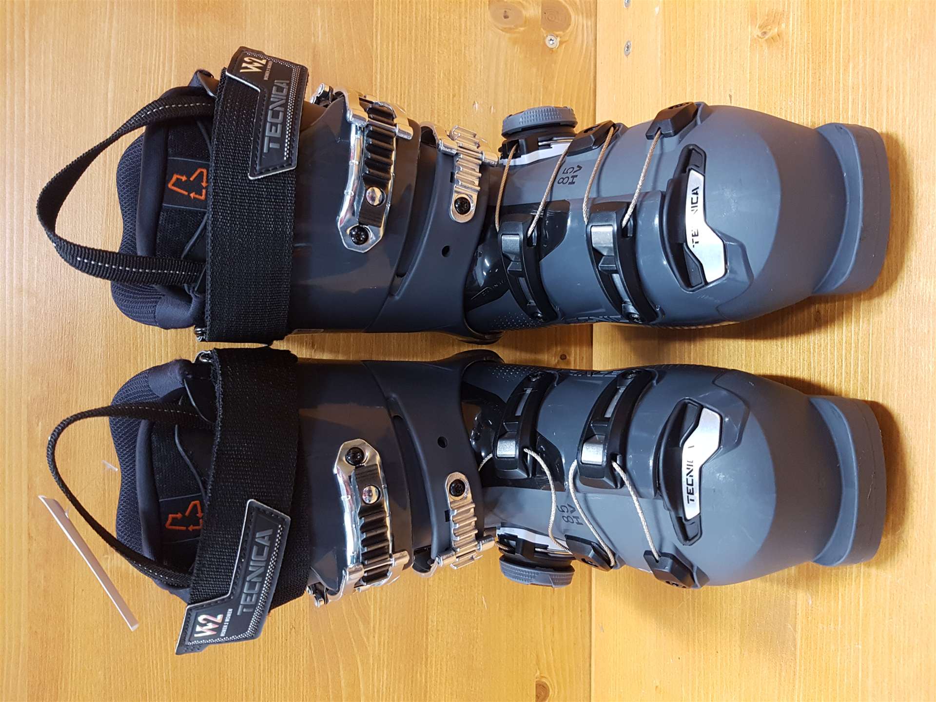 Použité lyžiarky TECNICA BOA 85 HV W2