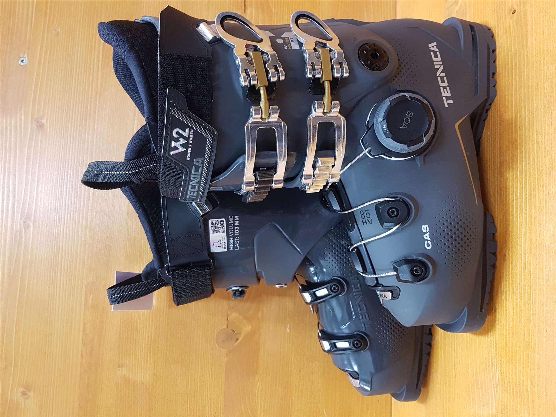 Použité lyžiarky TECNICA BOA 85 HV W2