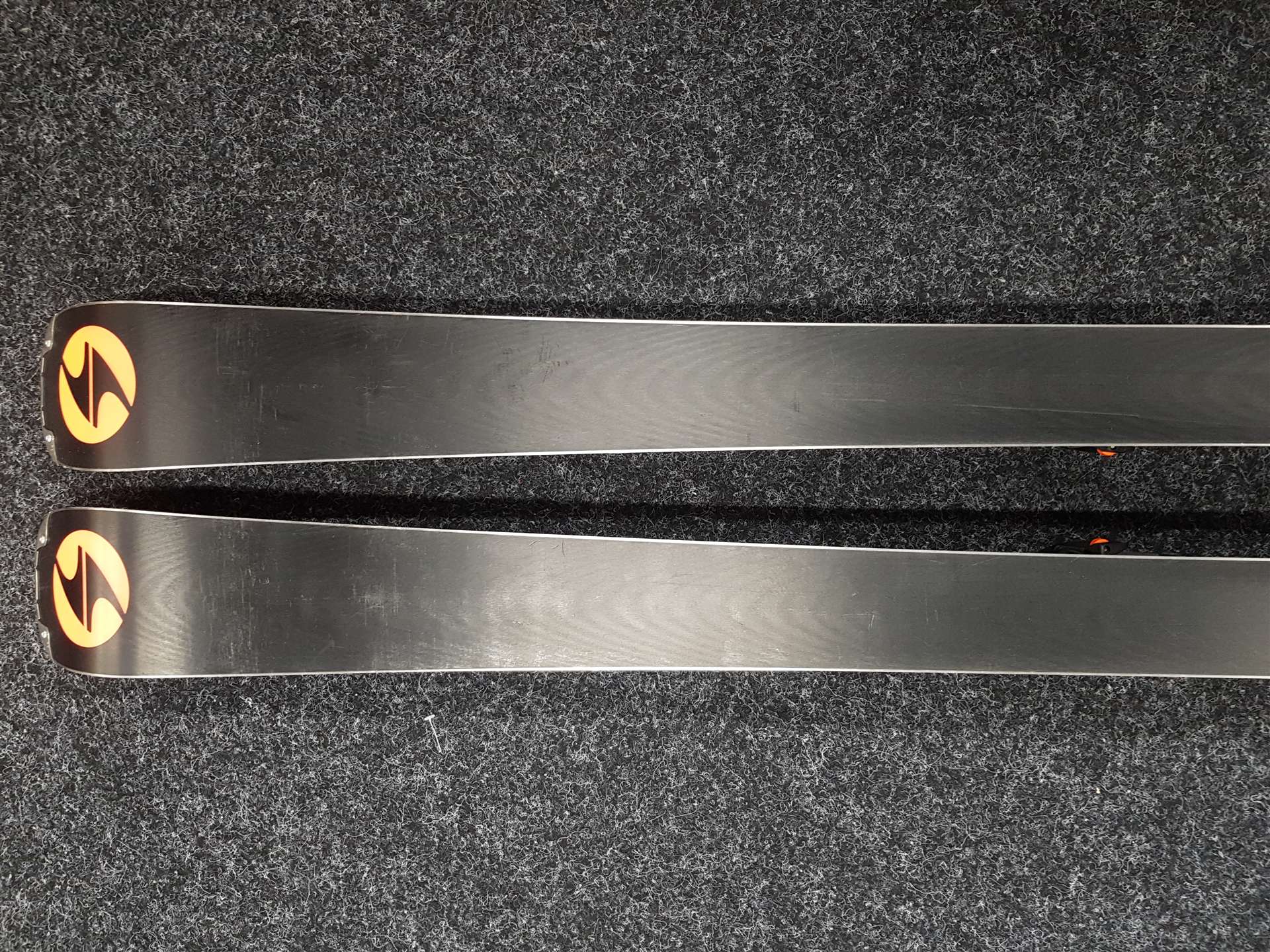 Použité lyže BLIZZARD Firebird + viazanie Marker TPC 10