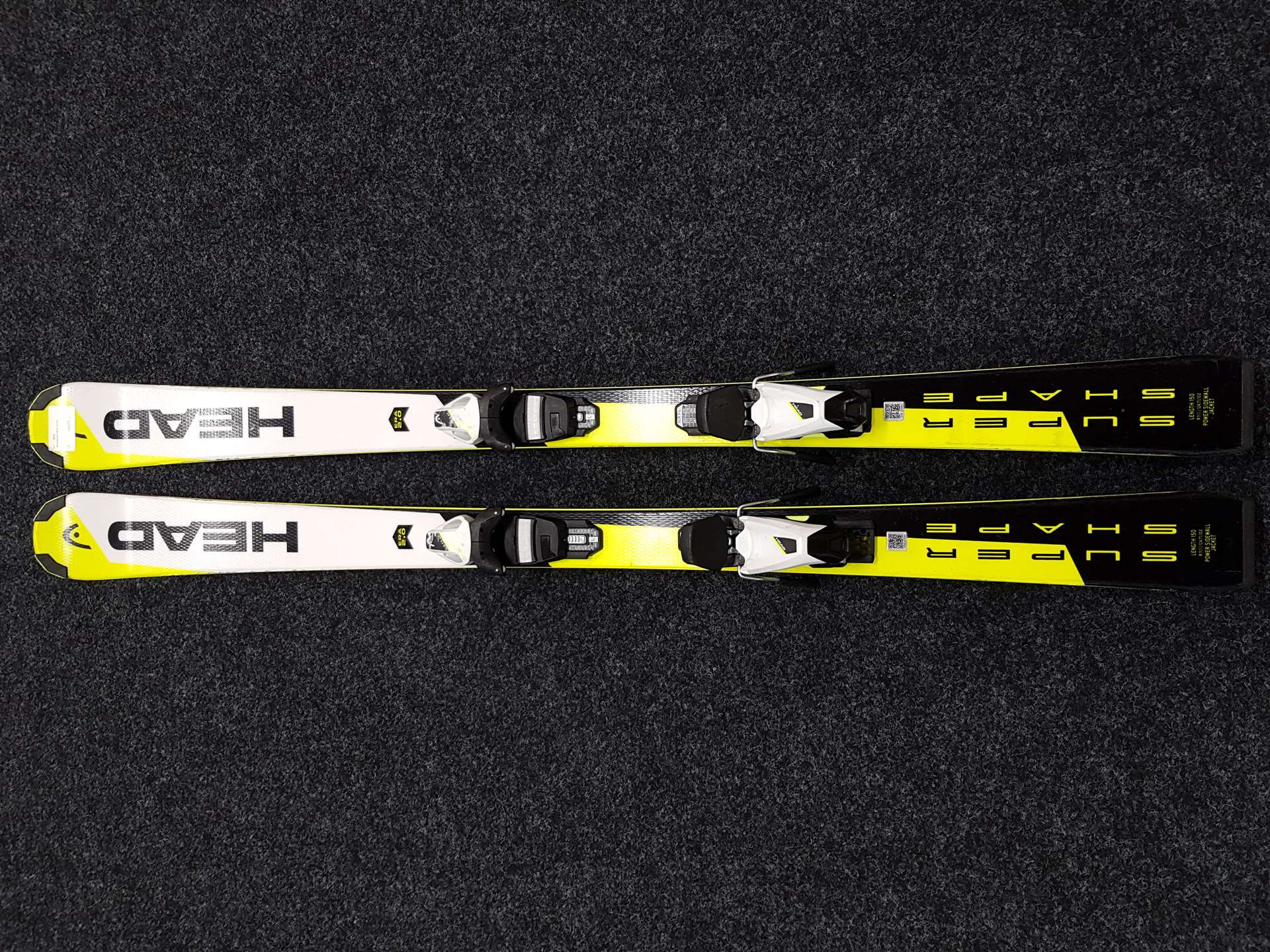 Použité lyže HEAD Super Shape ERA 2.0 + viazanie Head SLR 7.5