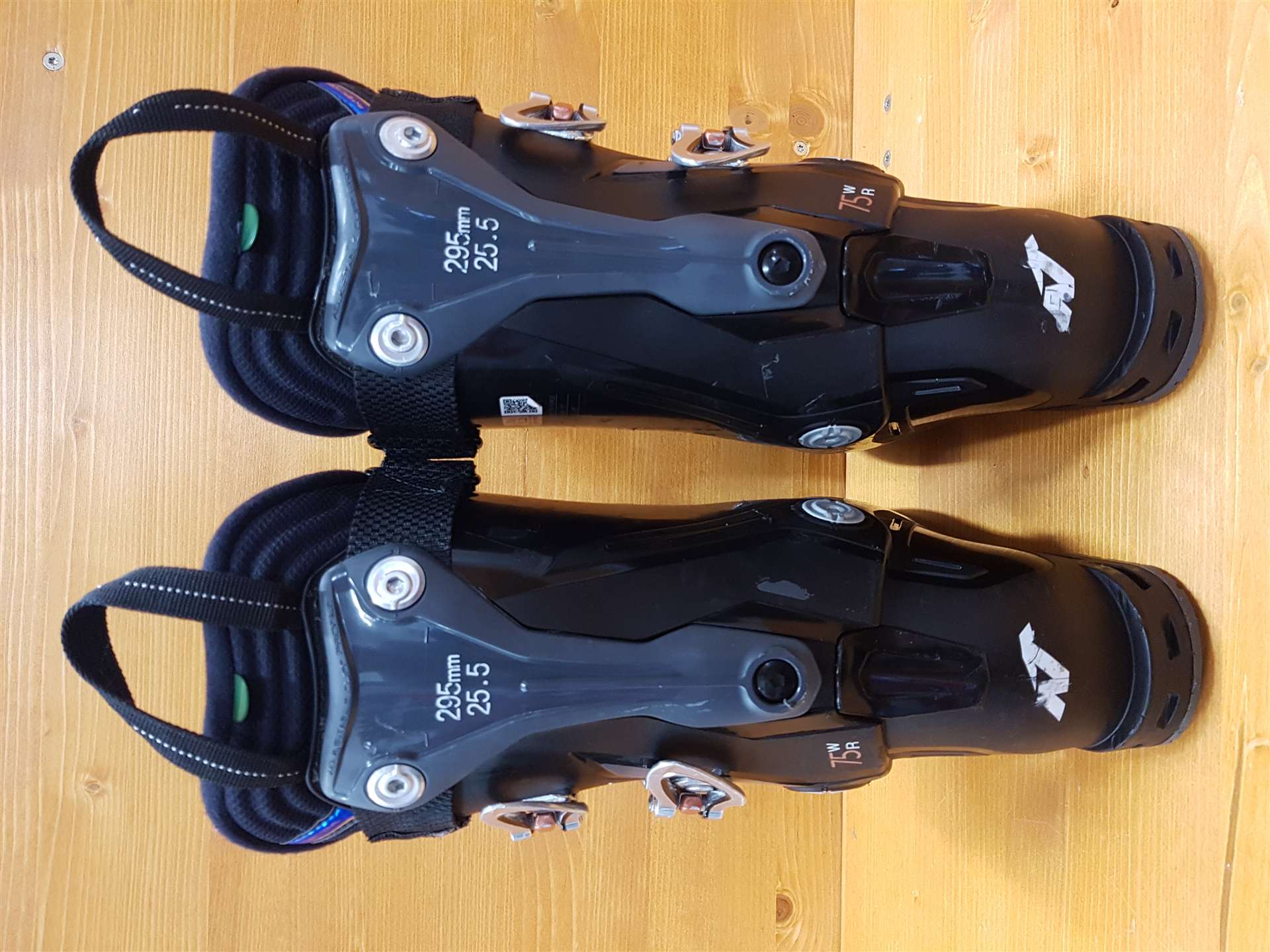 Použité lyžiarky NORDICA Sport Machine 75 W R
