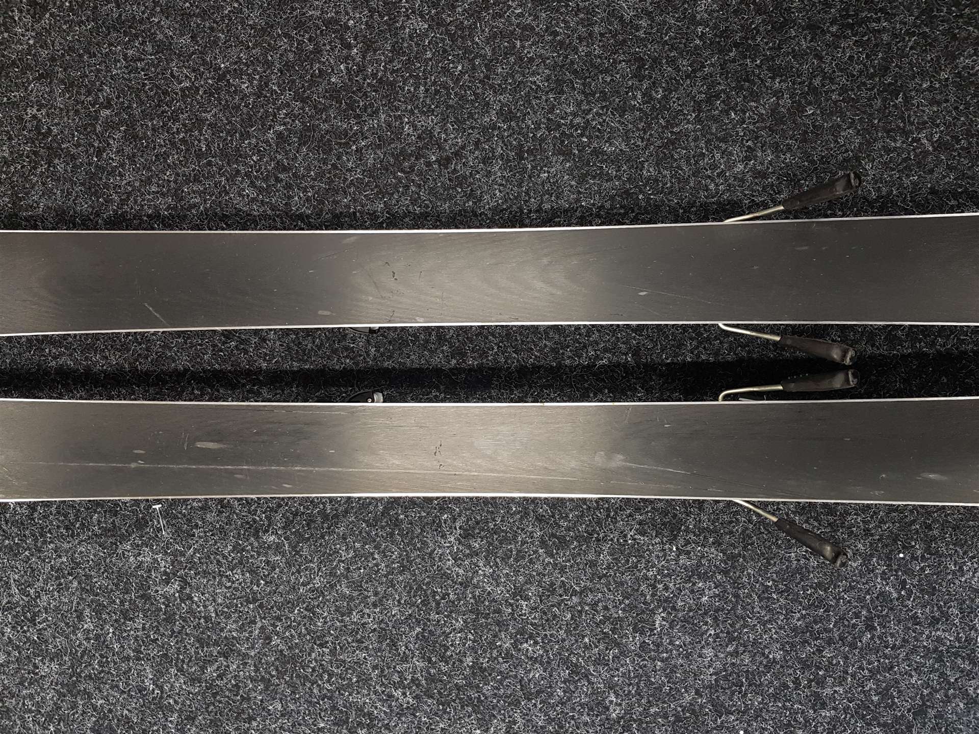 Použité lyže FISCHER Progressor X + viazanie Fischer RS 10