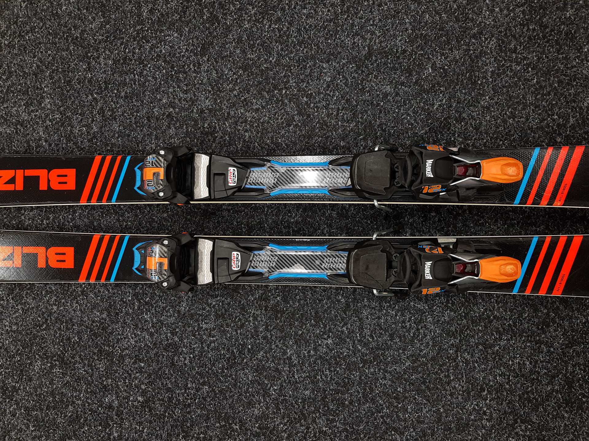 Použité lyže BLIZZARD RC Ti + viazanie Marker TCX 12