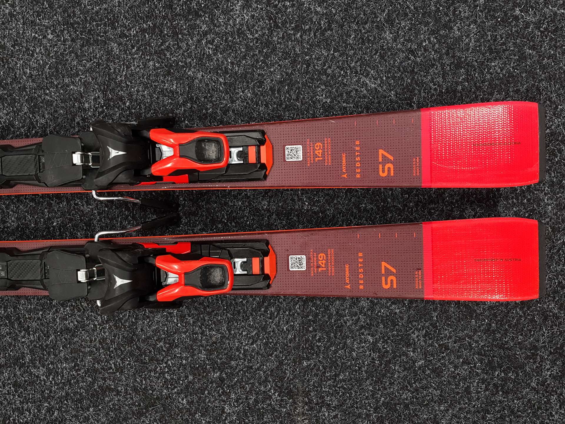 Použité lyže ATOMIC Redster S7 + viazanie Atomic M 12