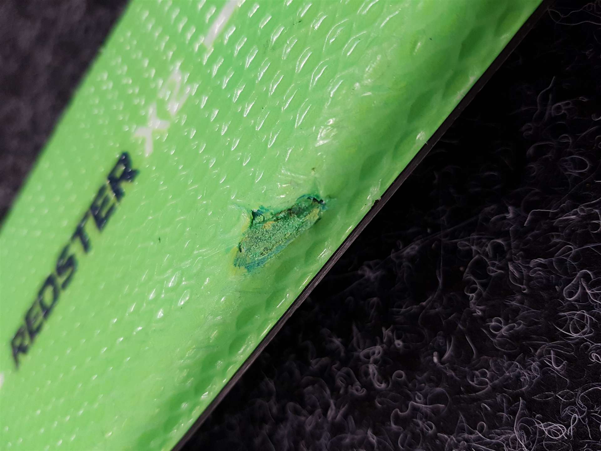 Použité detské lyže ATOMIC Redster X2 + viazanie Atomic 7.5