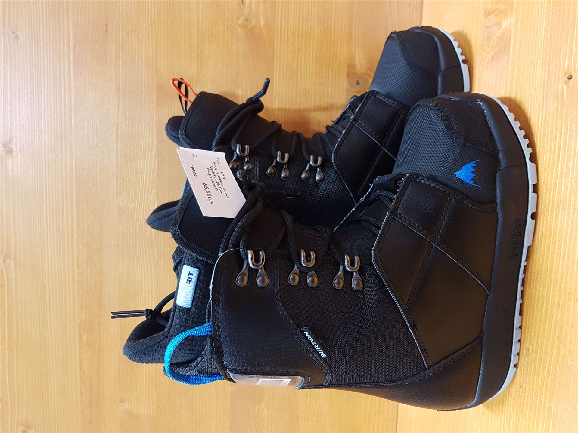 Použité snowboardové topánky BURTON Progression W