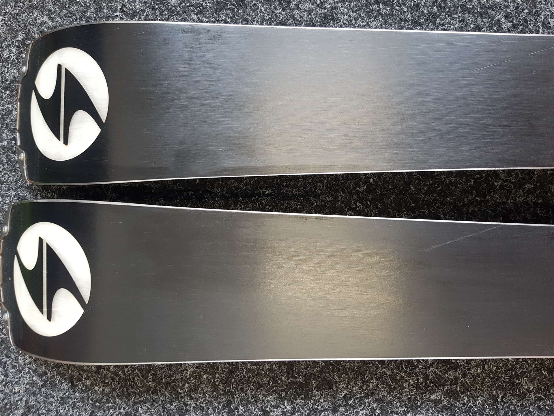 Použité lyže BLIZZARD Al light 72 Ca + viazanie Marker M2 10