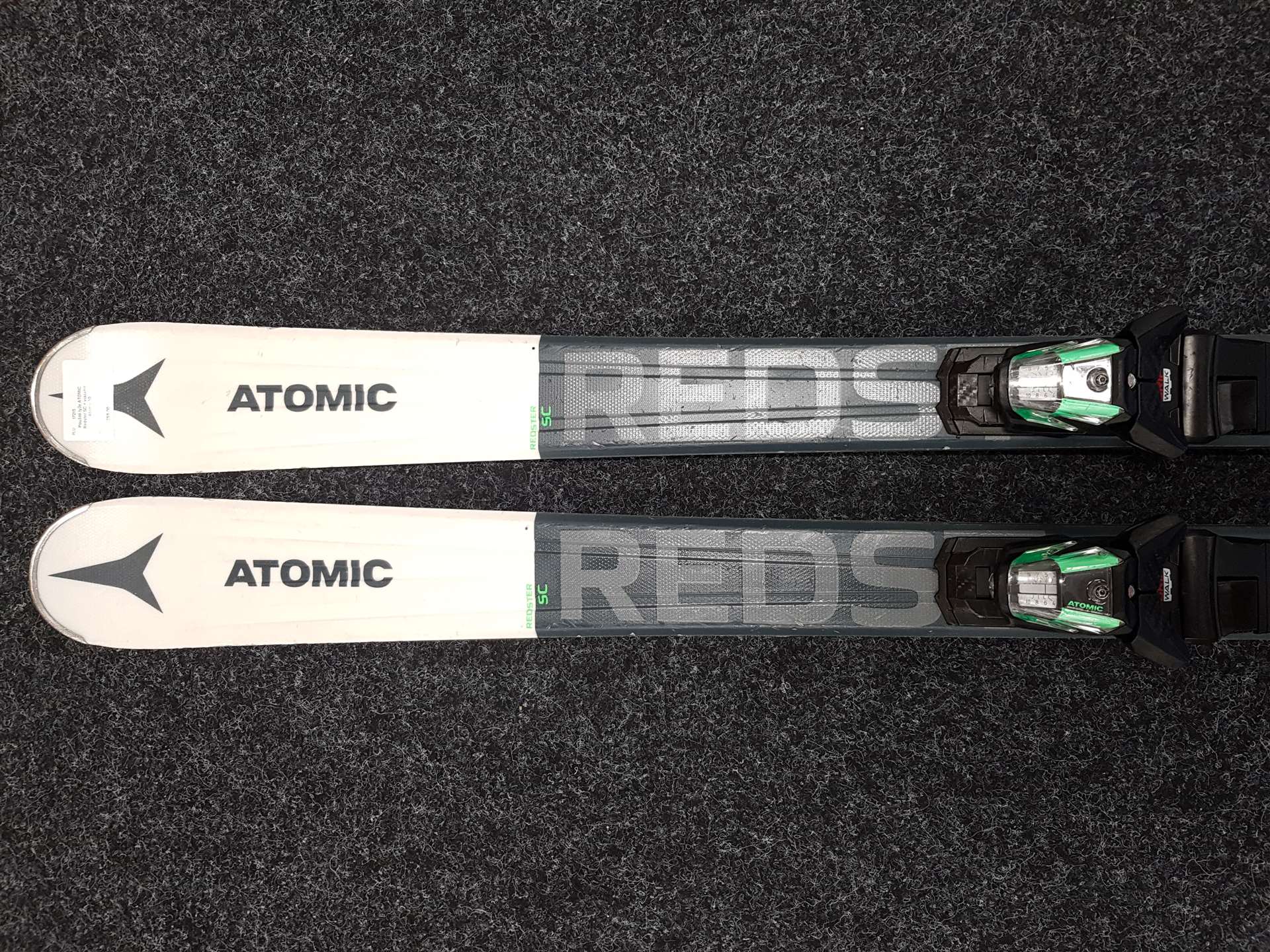 Použité lyže ATOMIC Redster SC + viazanie Atomic 10