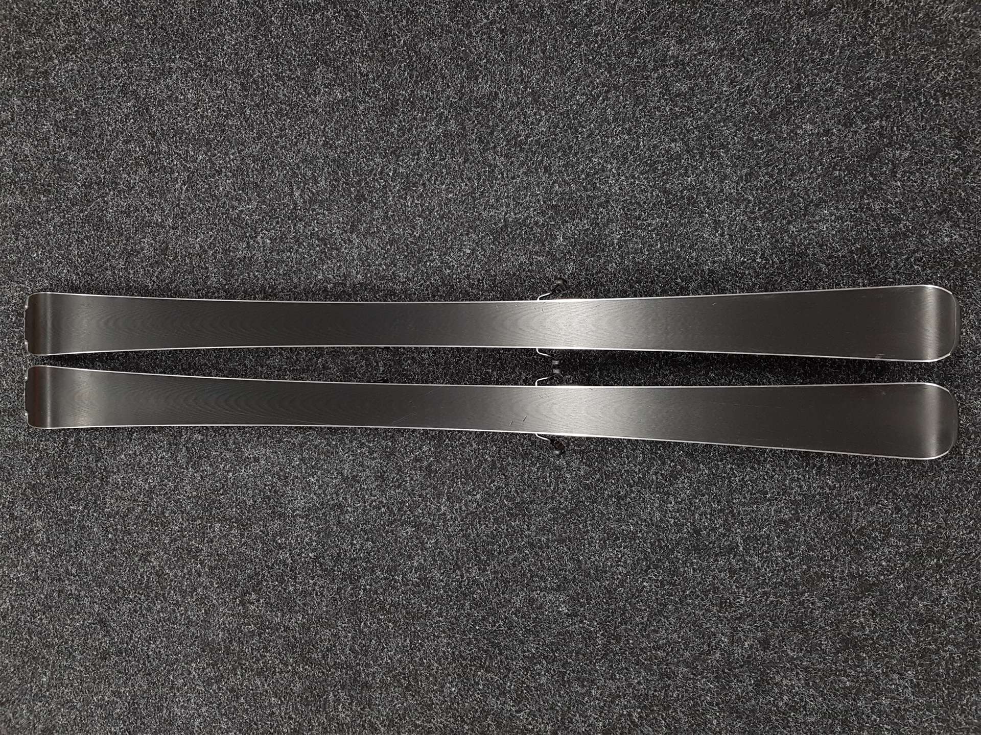 Použité lyže BLIZZARD WCR + viazanie Marker TLT 10