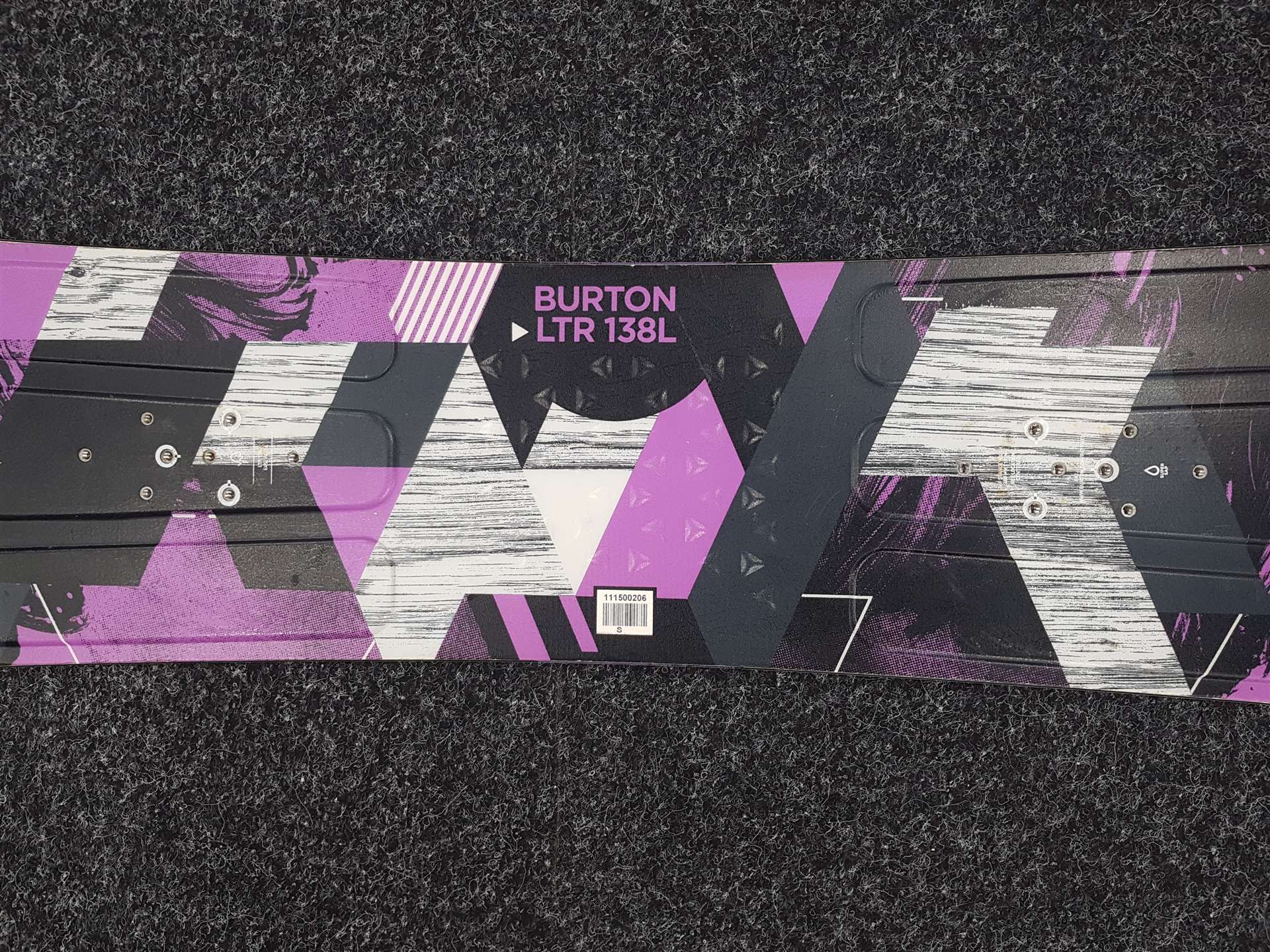 Použitý snowboard BURTON LTR 138L