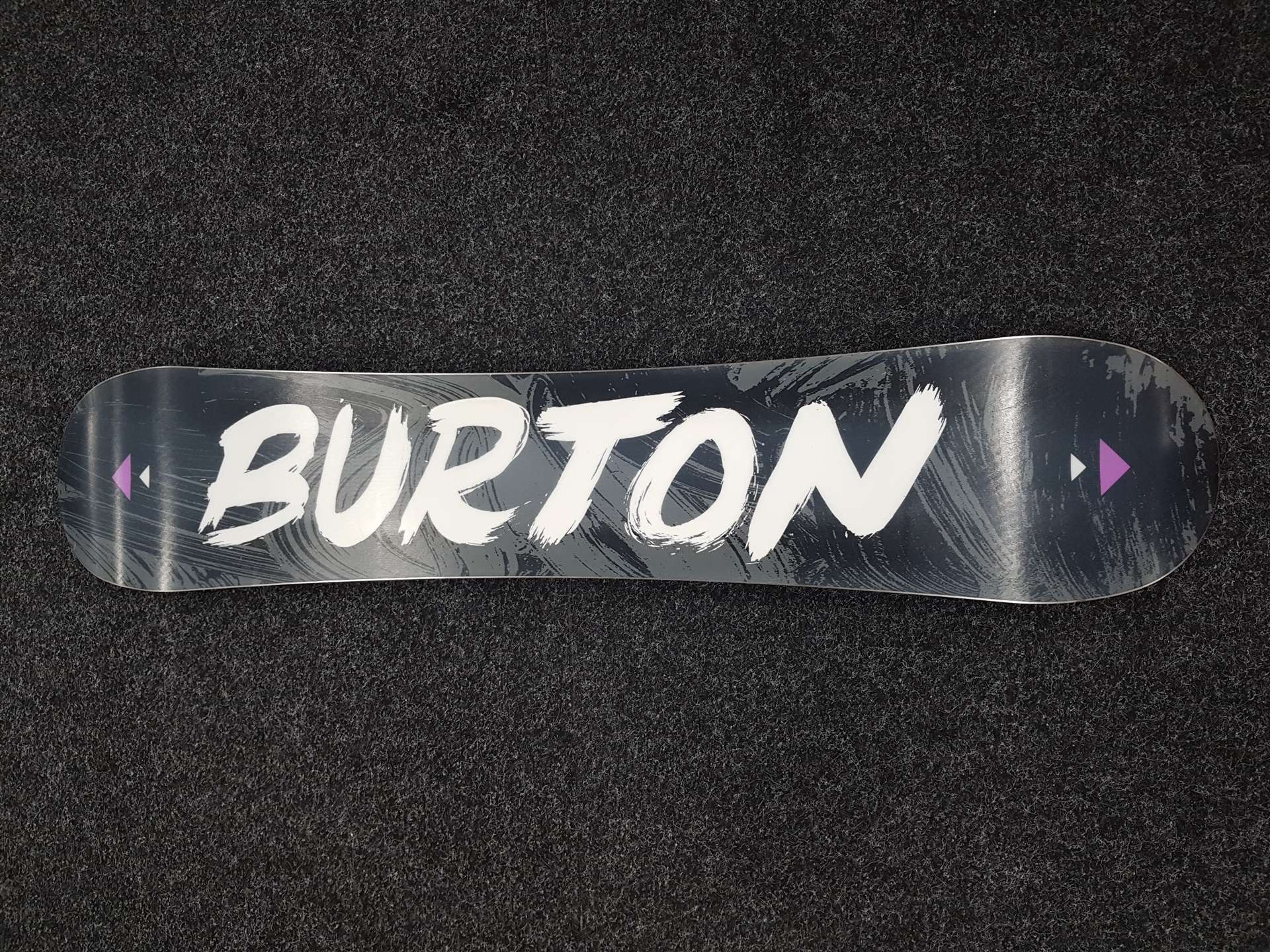 Použitý snowboard BURTON LTR 138L