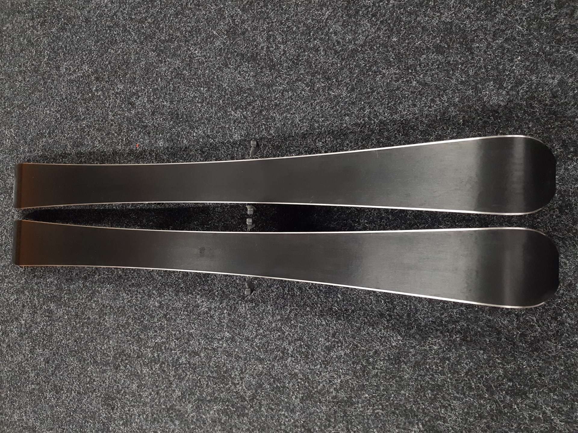 Použité skialpové lyže Hagan Boost Jr  + Tyrolia Ambition 10.0 + Použité pásy