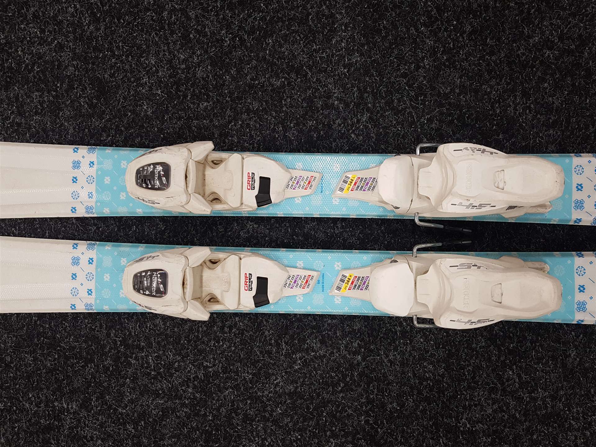 Použité detské lyže VOLKL Flair JR + viazanie Marker  4,5