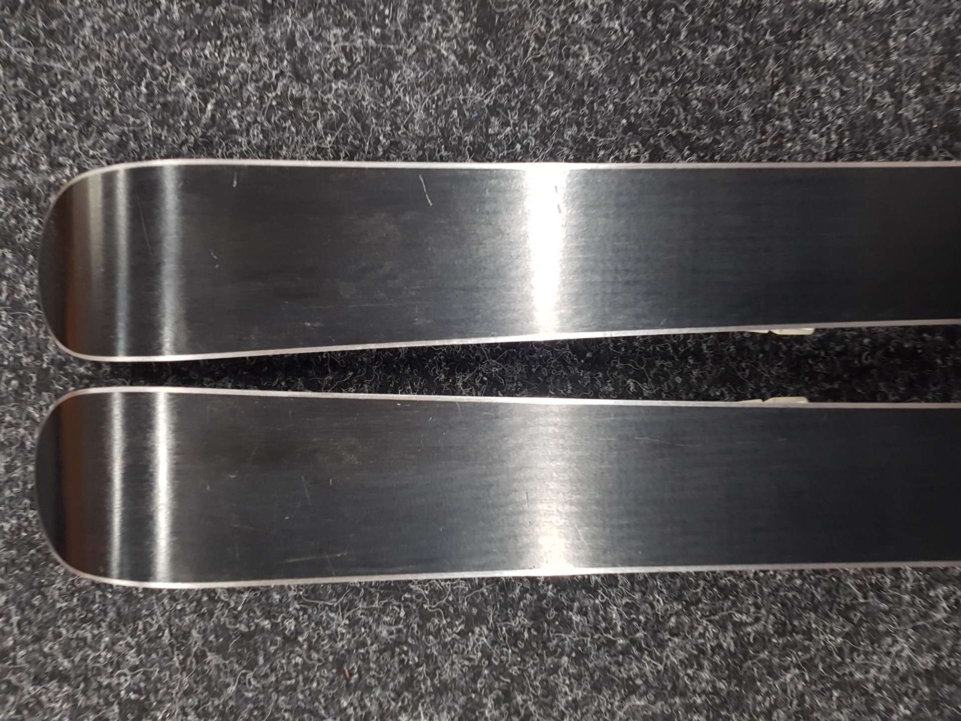 Použité detské lyže VOLKL Flair JR + viazanie Marker  4,5