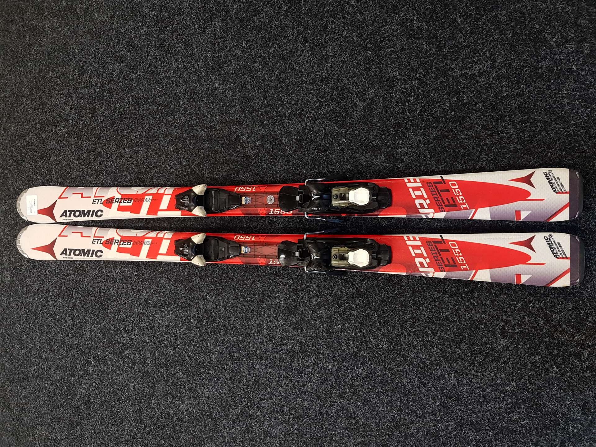 Použité lyže ATOMIC ETL SERIES + viazanie Atomic XTE 10