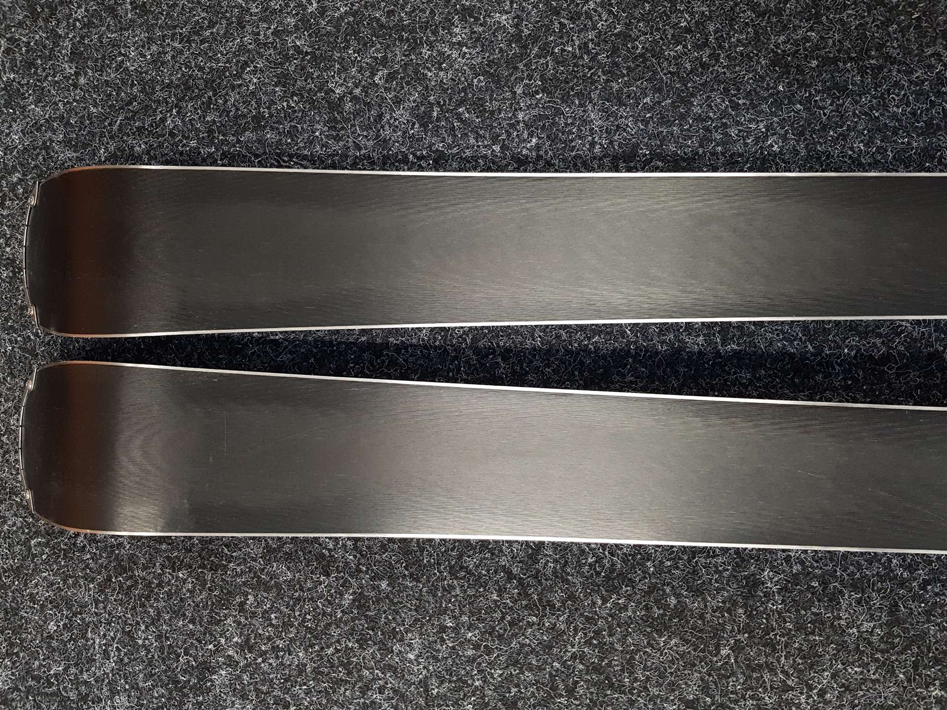 Použité lyže ATOMIC ETL SERIES + viazanie Atomic XTE 10