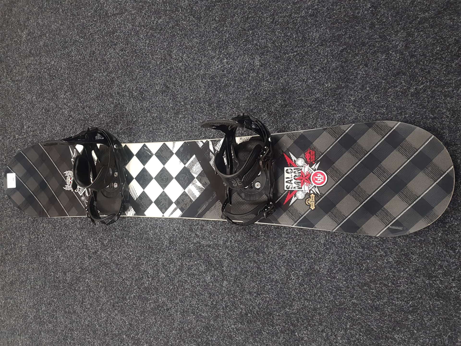 Použitý snowboard SALOMON Ace + viazanie Salomon veľkosť L