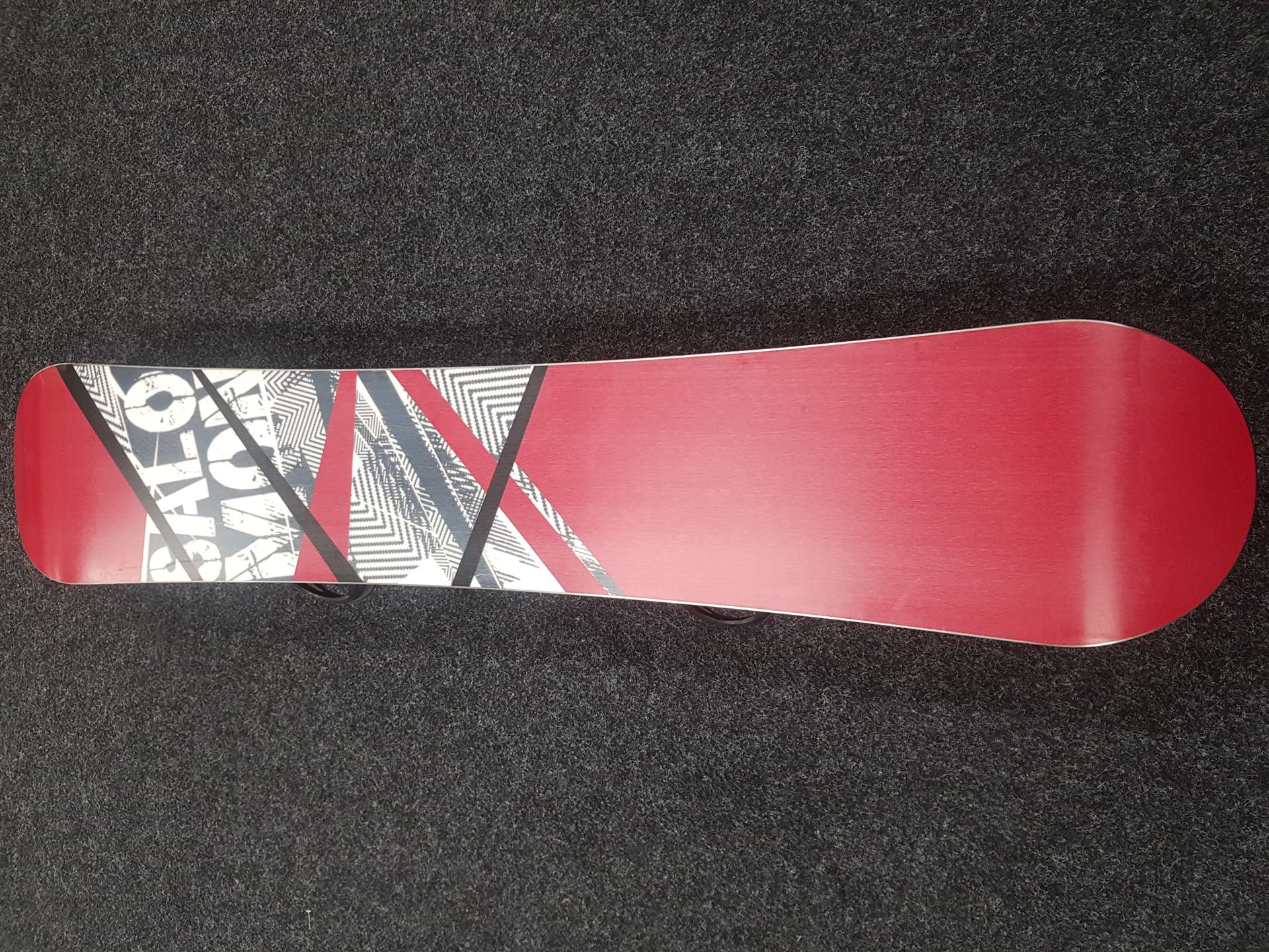 Použitý snowboard SALOMON Ace + viazanie Salomon veľkosť L