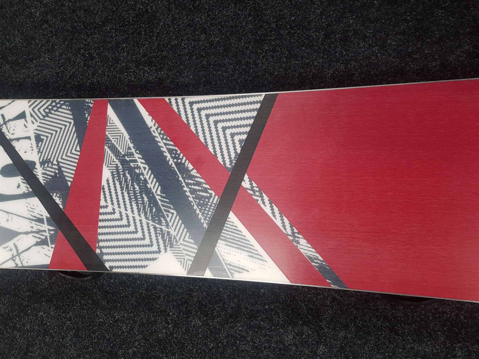 Použitý snowboard SALOMON Ace + viazanie Salomon veľkosť L