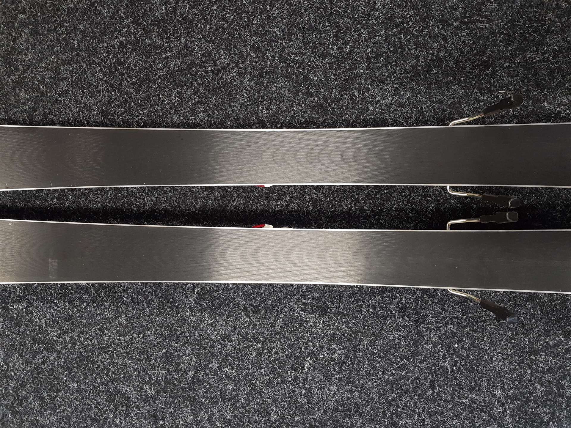 Použité lyže ROSSIGNOL Passion + viazanie Rossignol 10