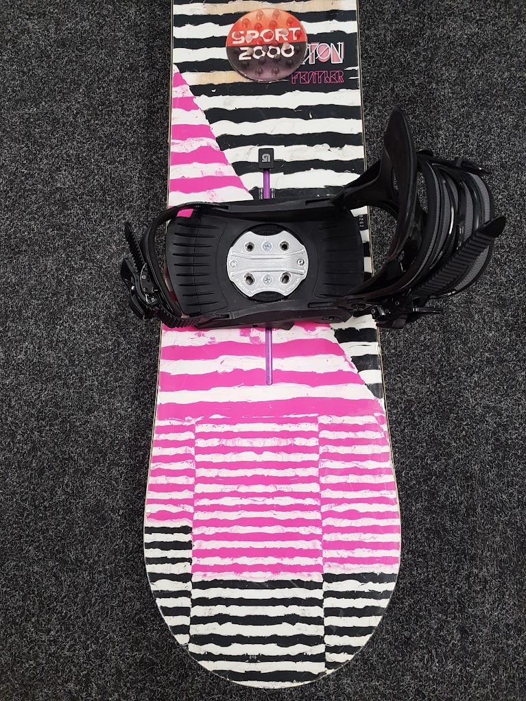 Bazárový snowboard Burton Feather + viazanie SP veľkosť S/M