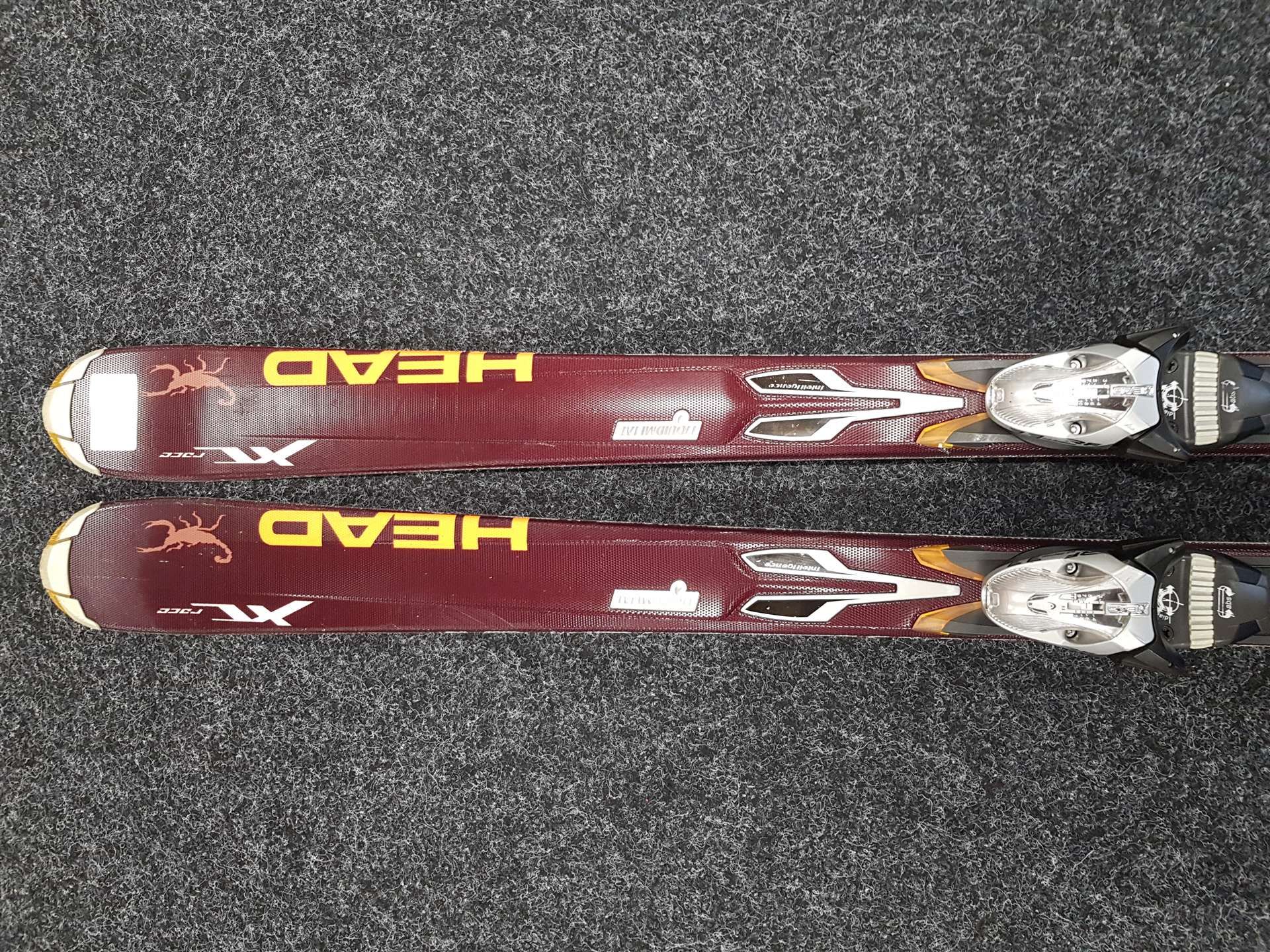 Použité lyže HEAD X Race + viazanie Head RF 11