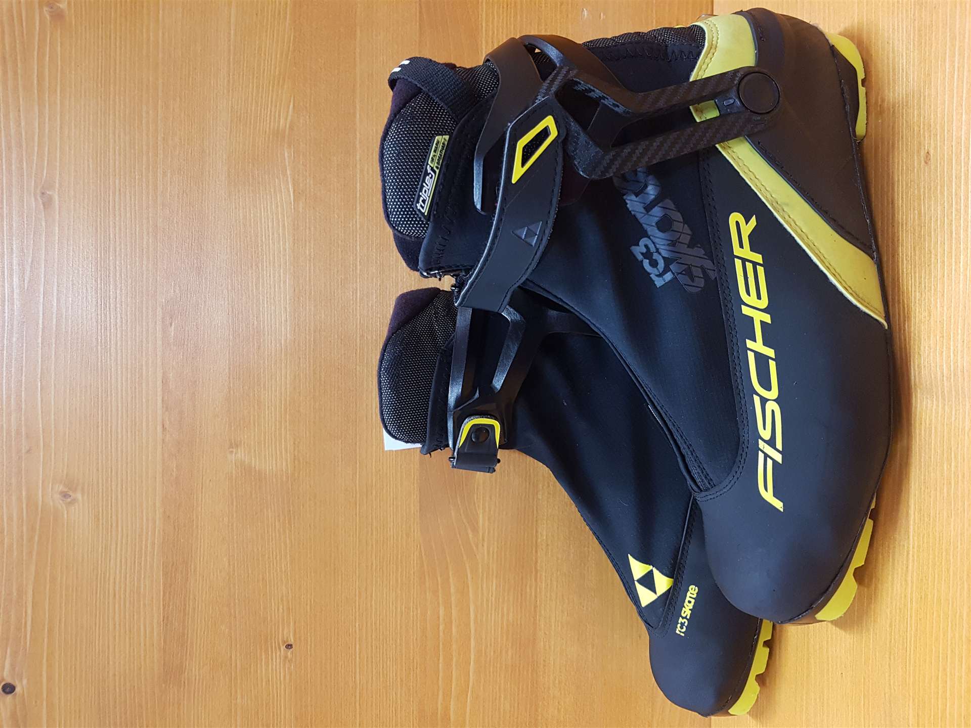 Použitá bežecká obuv FISCHER RC3 Skate - NNN viazanie