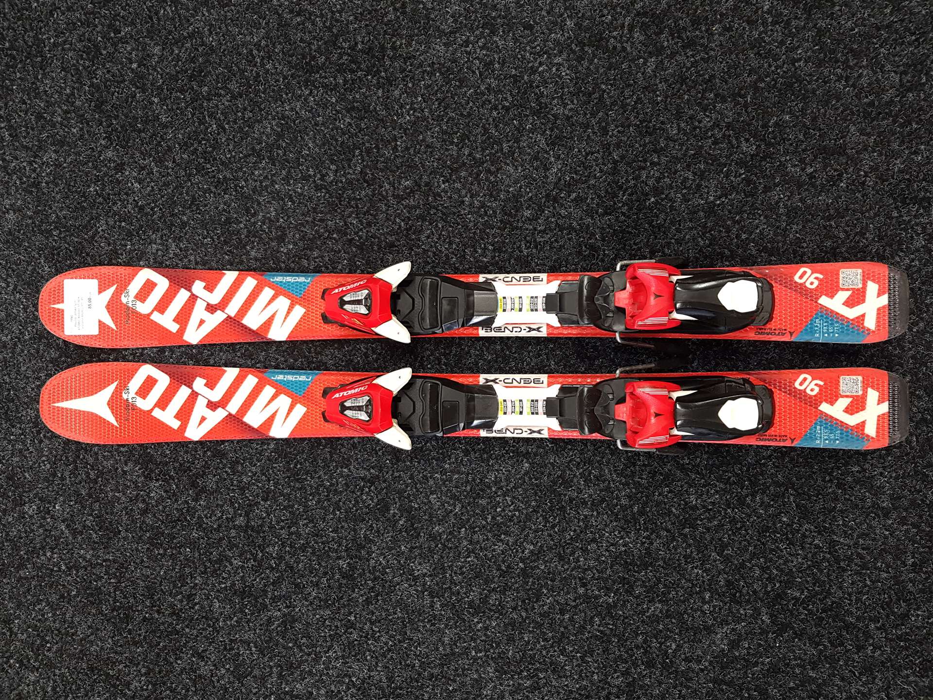 Použité detské lyže ATOMIC Redster XT 90 + viazanie Atomic XTE 45
