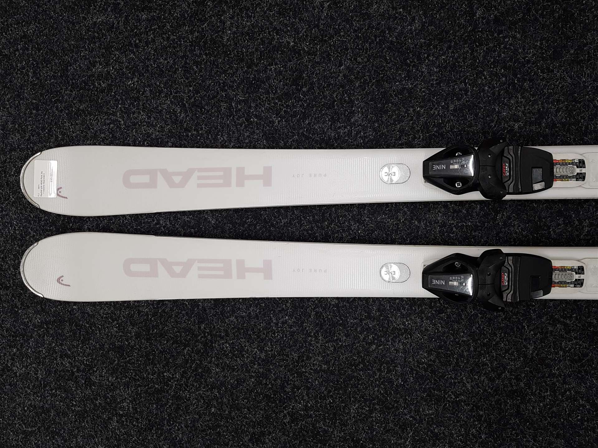 Použité lyže HEAD Pure Joy + viazanie Head A3A 9