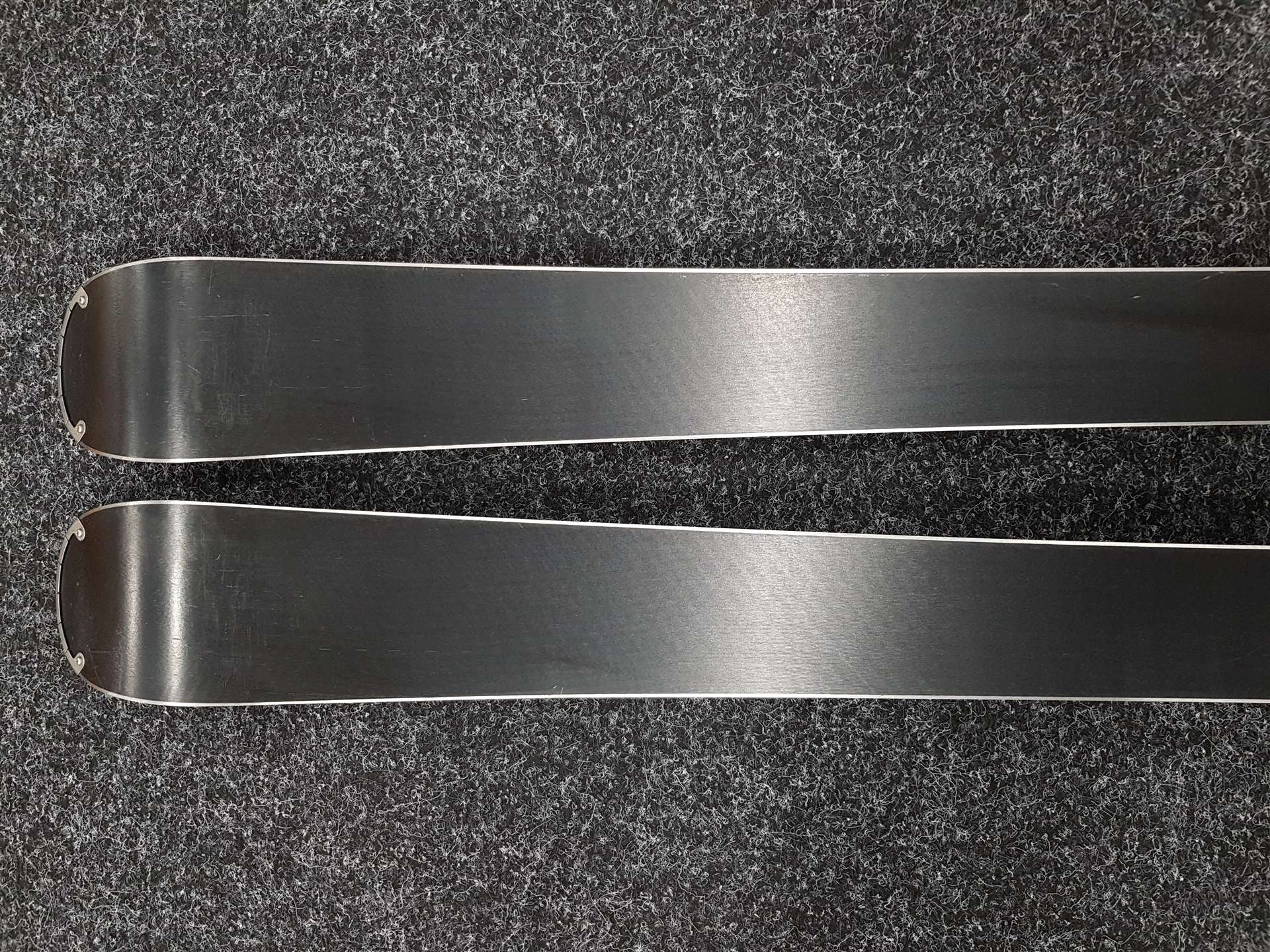 Použité lyže HEAD Pure Joy + viazanie Head A3A 9