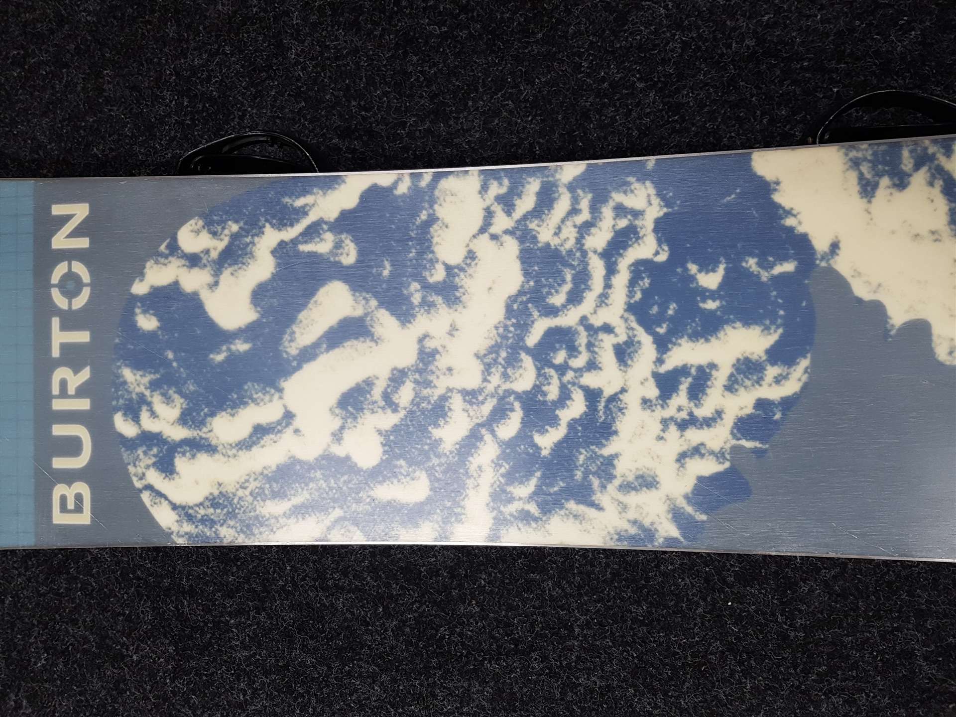 Použitý snowboard BURTON Charger  + viazanie Burton veľkosť M