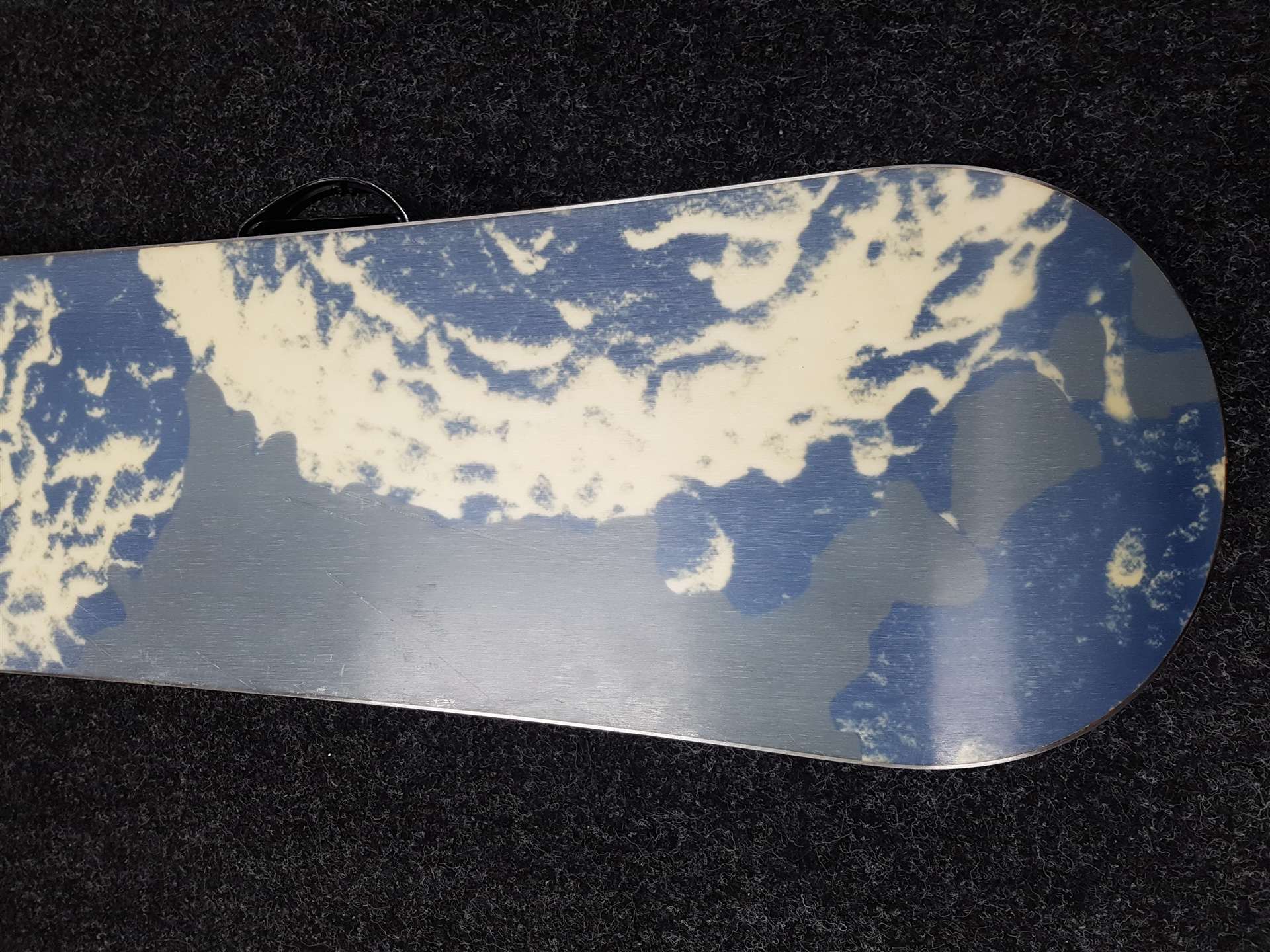 Použitý snowboard BURTON Charger  + viazanie Burton veľkosť M