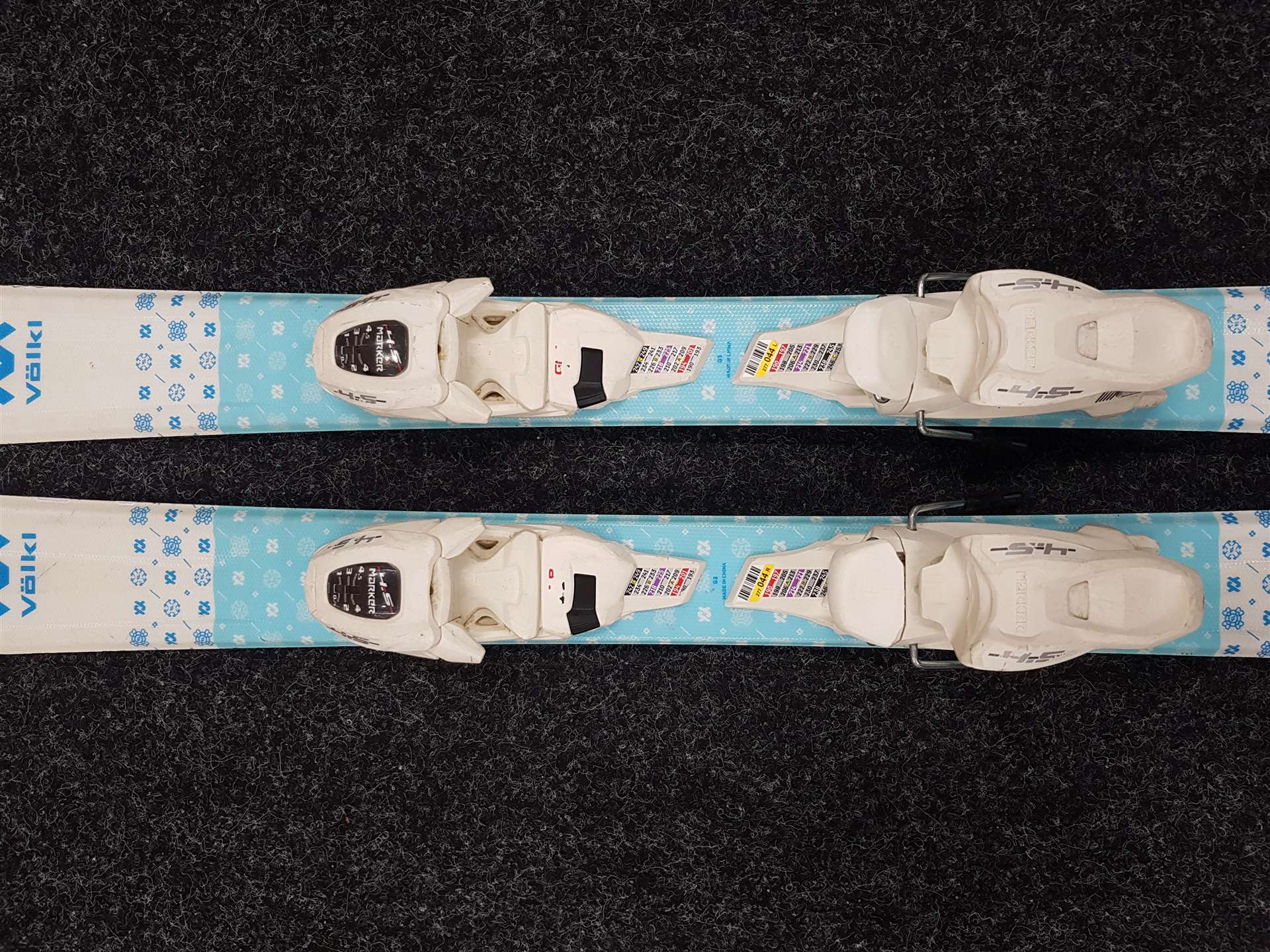 Použité detské lyže VOLKL JR FLAIR + viazanie Marker 4,5