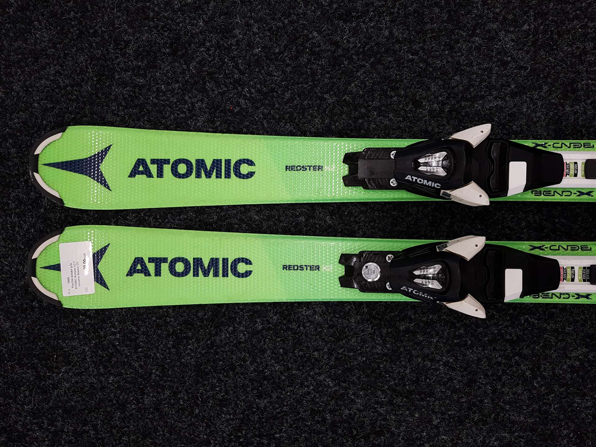 Použité detské lyže ATOMIC Redster X2 + viazanie Atomic C5