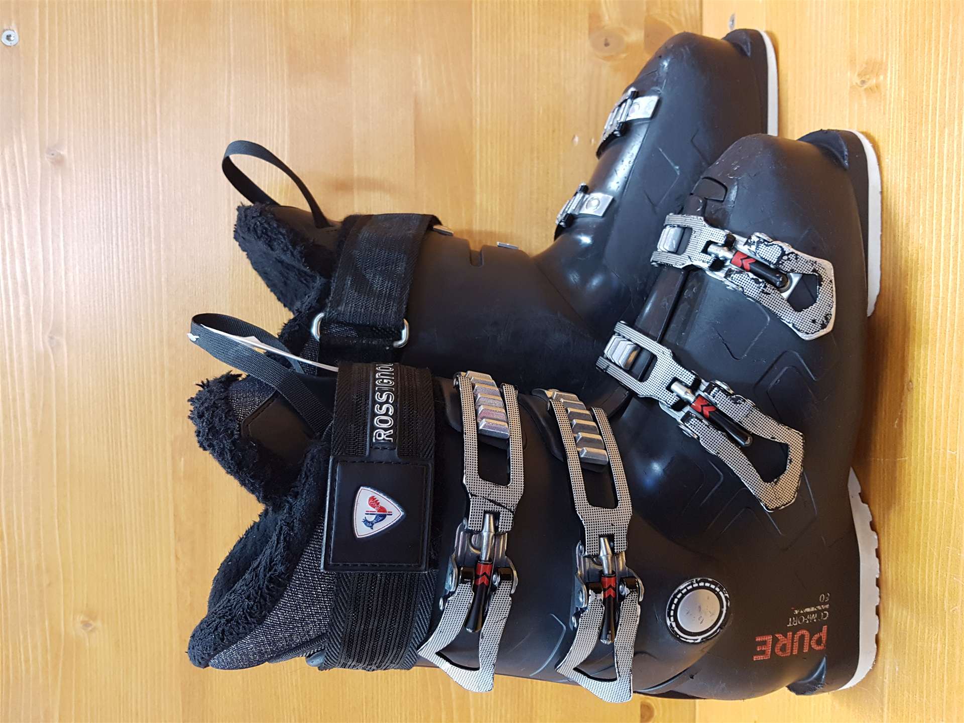 Použité lyžiarky ROSSIGNOL Pure Comfort 60