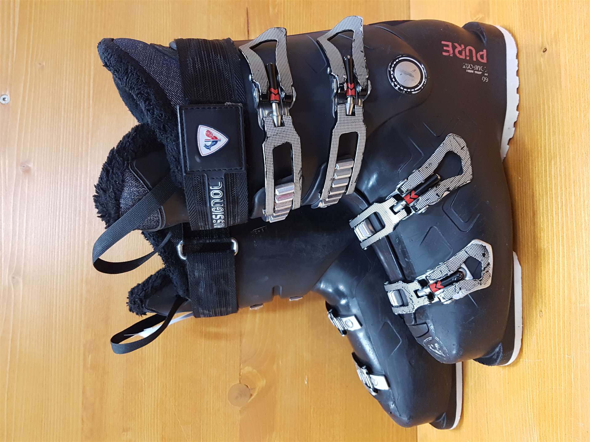 Použité lyžiarky ROSSIGNOL Pure Comfort 60