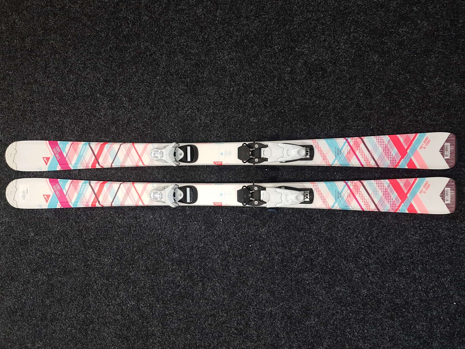 Použité lyže WEDZE Starliner girly + viazanie Look Team 4,5