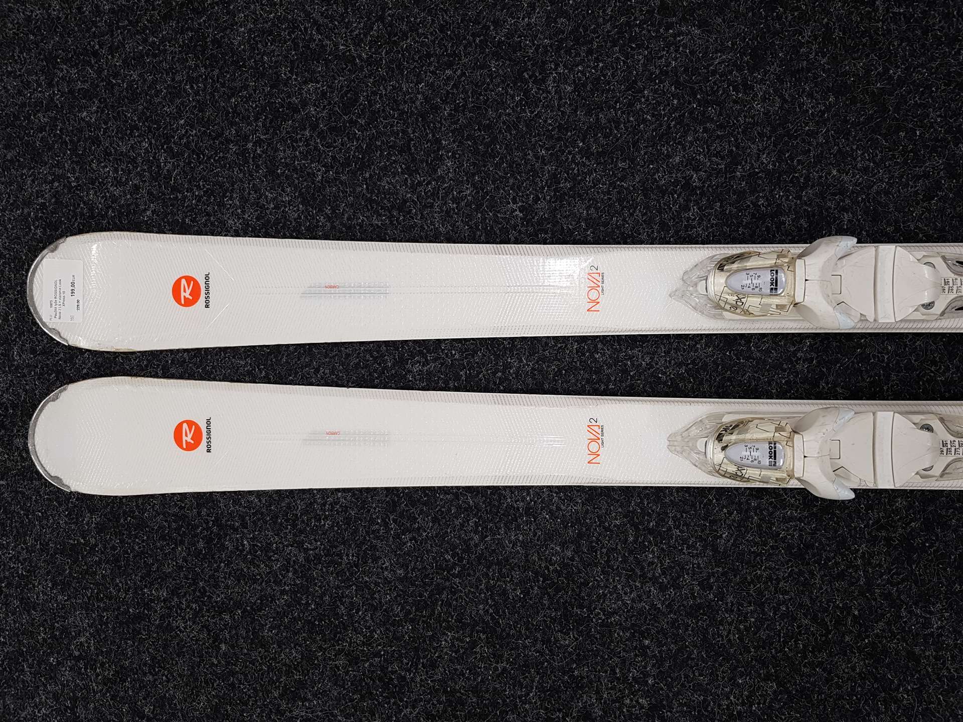 Použité lyže ROSSIGNOL Nova 2 LS + viazanie Look XPress 10