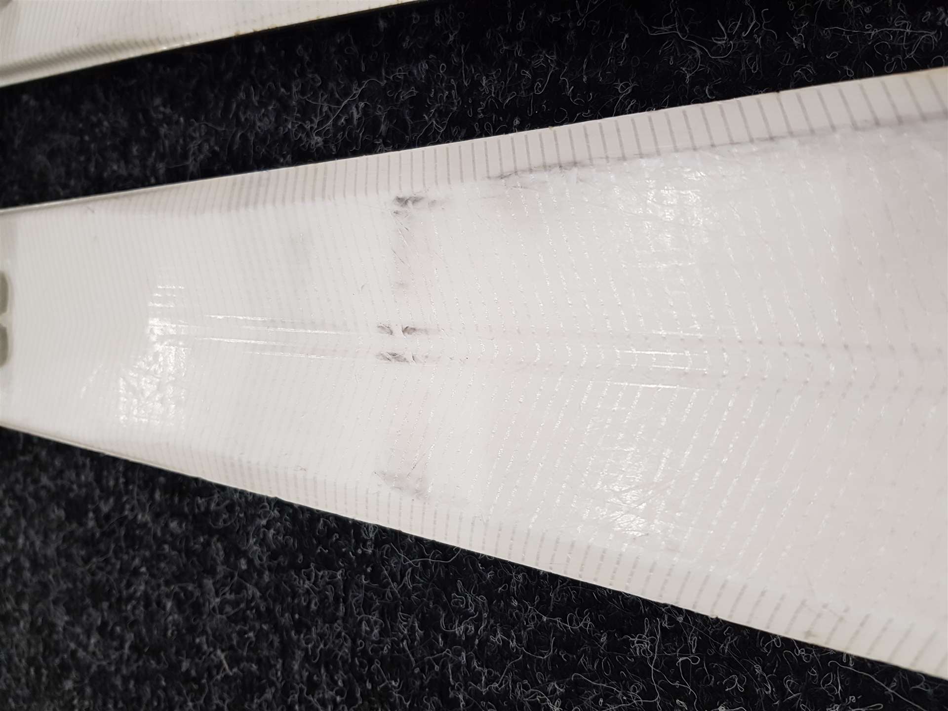 Použité lyže ROSSIGNOL Nova 2 LS + viazanie Look XPress 10