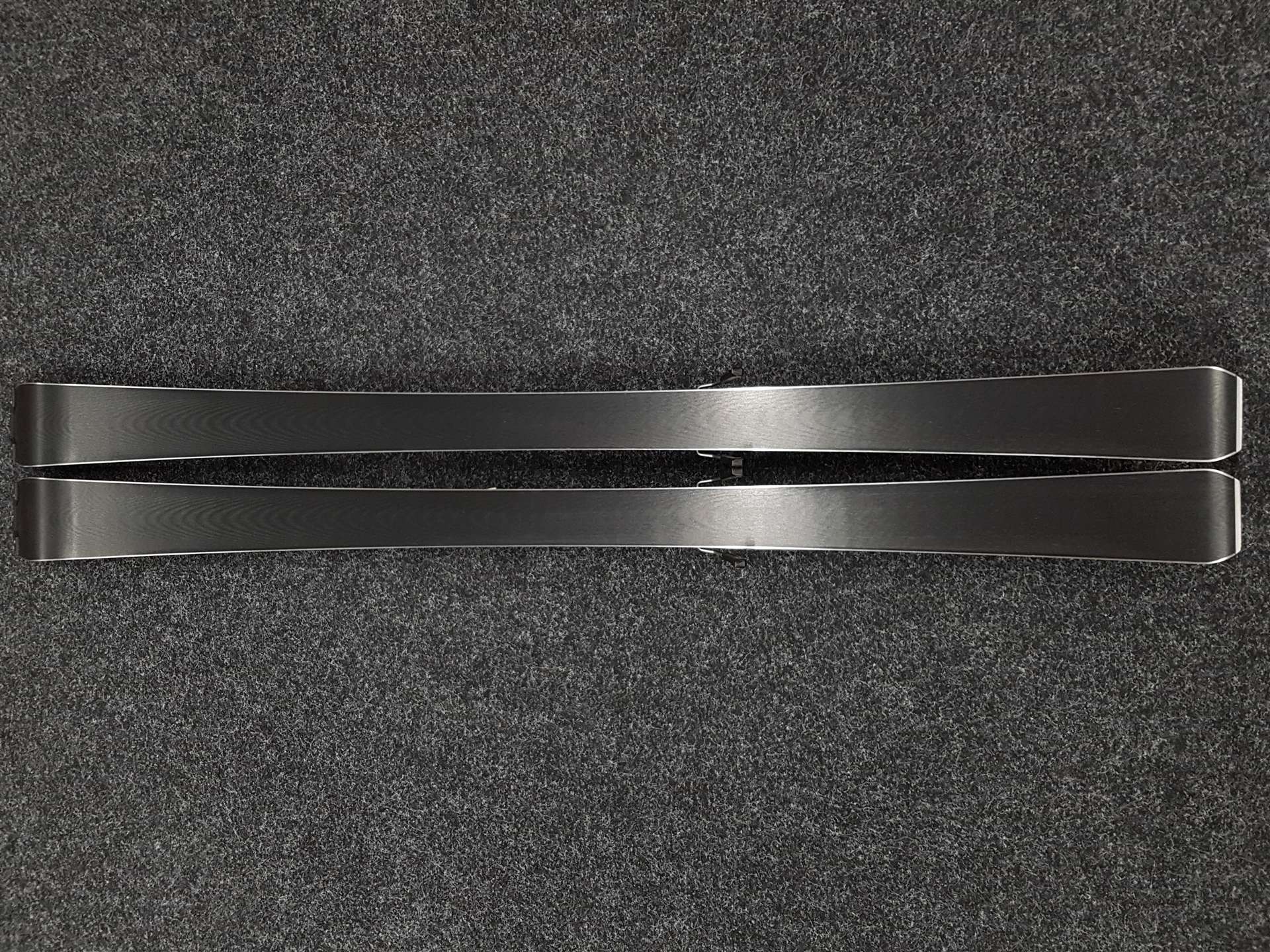 Použité lyže ROSSIGNOL Zenith Z72 + viazanie Rossignol Axium 100 10