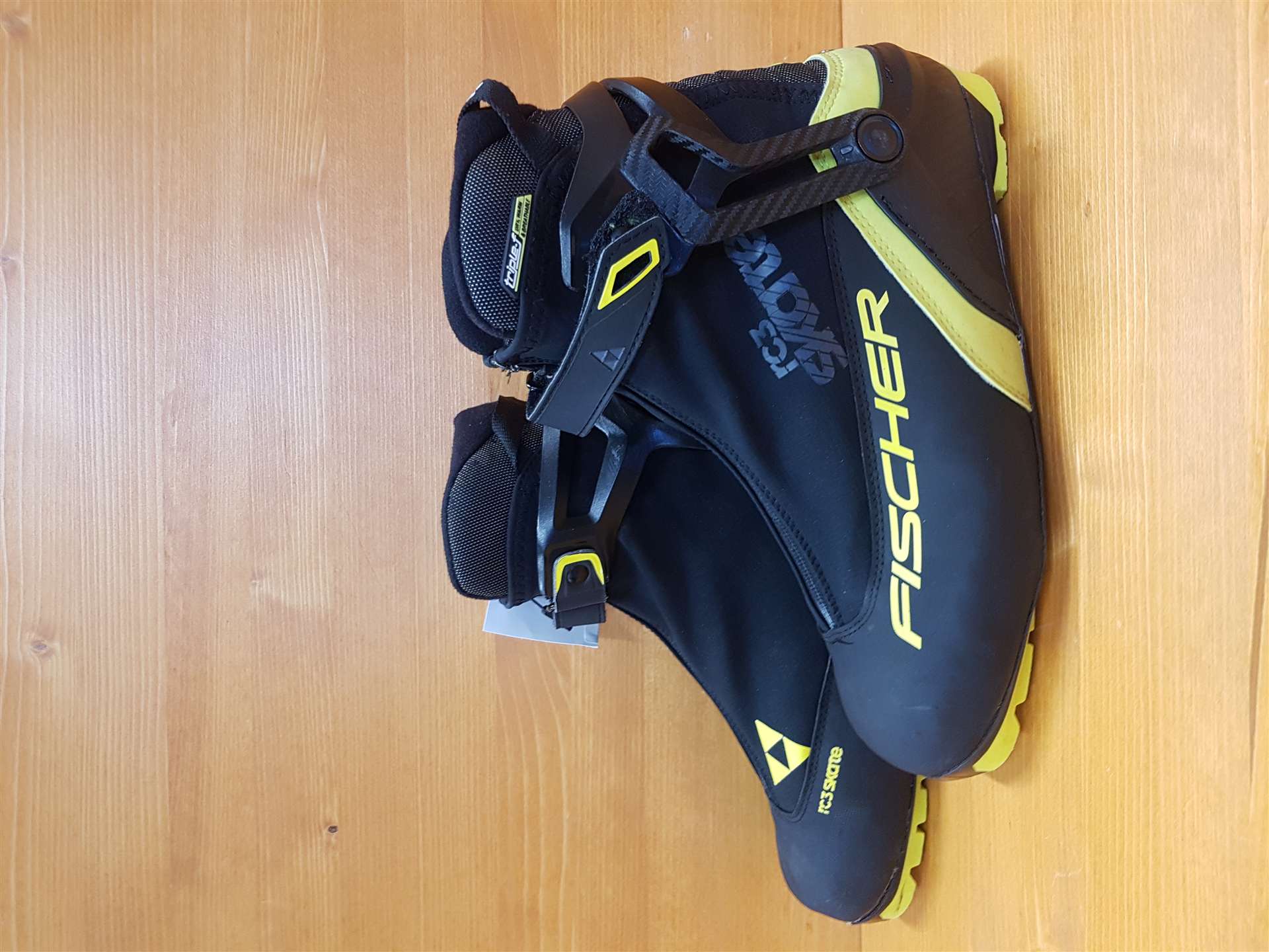 Použitá bežecká obuv FISCHER RC3 Skate - NNN viazanie