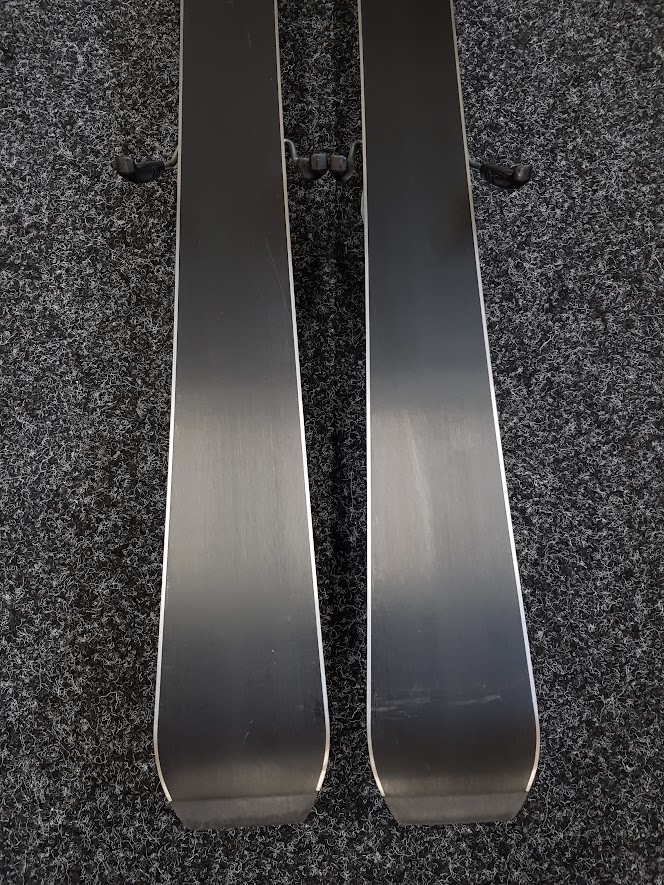 Použité lyže ARTIS Talent  + viazanie Tyrolia SLR 7,5