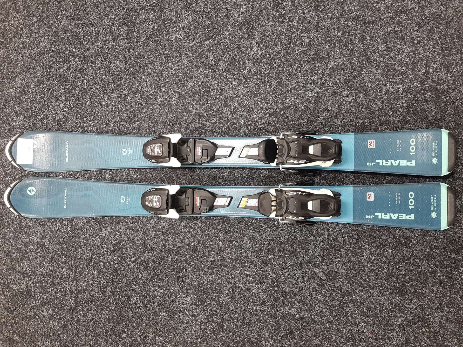 Použité detské lyže BLIZZARD Pearl JR + viazanie Marker 4,5